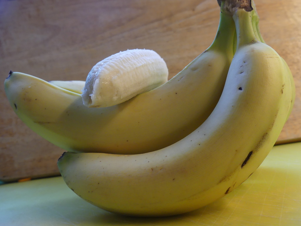 Banana / yellow by ideetje