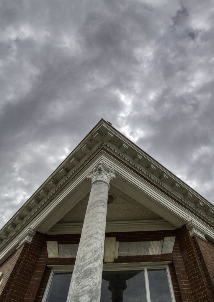 Gray Column Sky by kvphoto