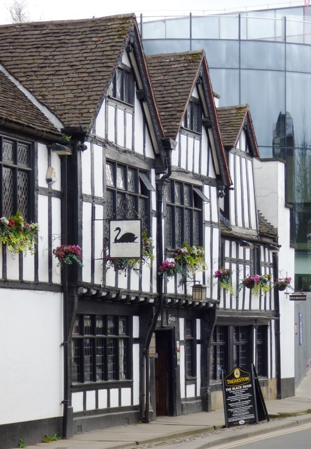 The 'Mucky Duck', York by fishers