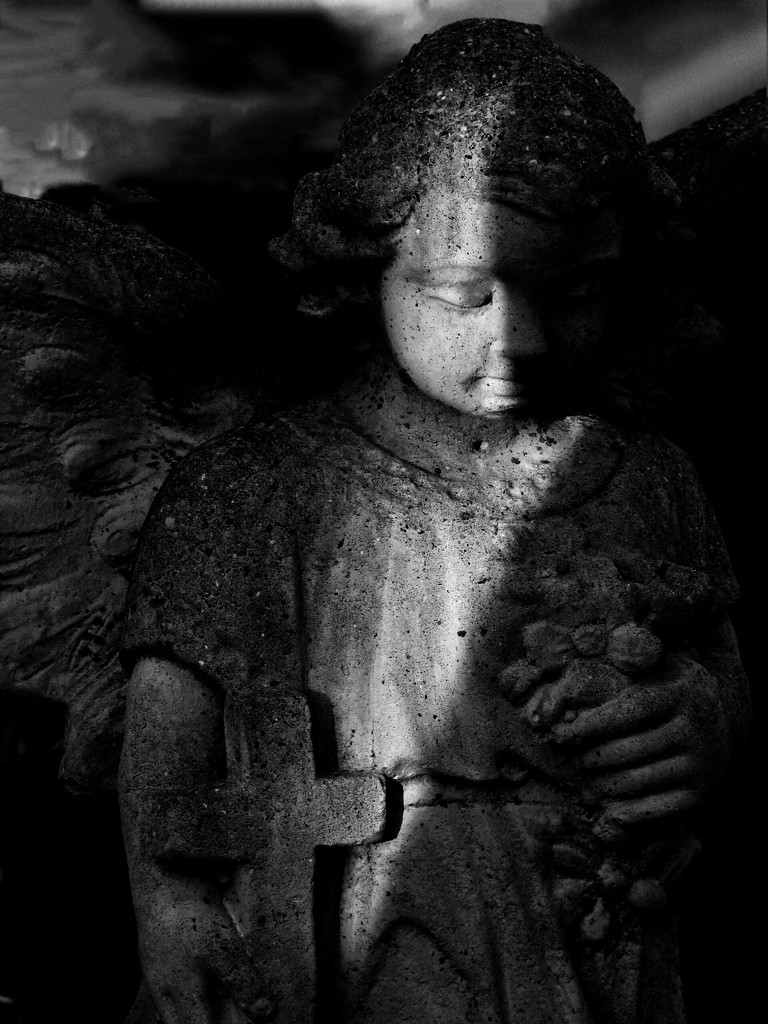 Angel in the dark by amyk