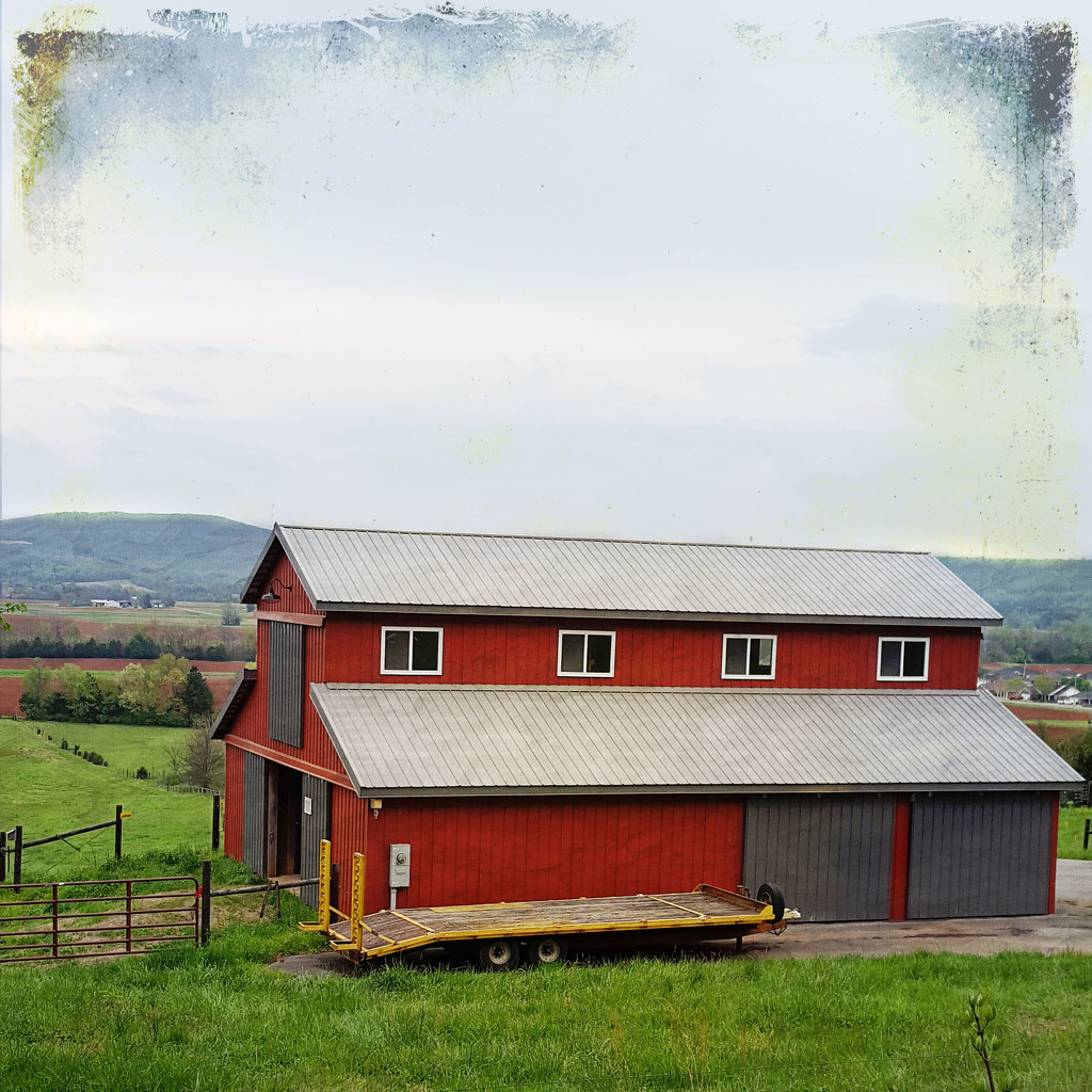 Neighbor's Barn by dsp2