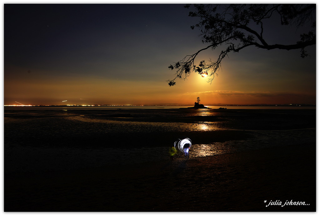 Moon rise over Crab Island ... by julzmaioro