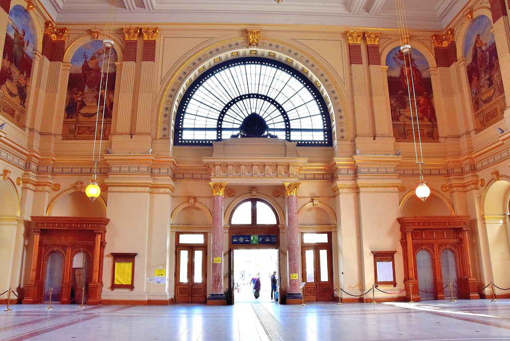 East Railway Station, Budapest by kork