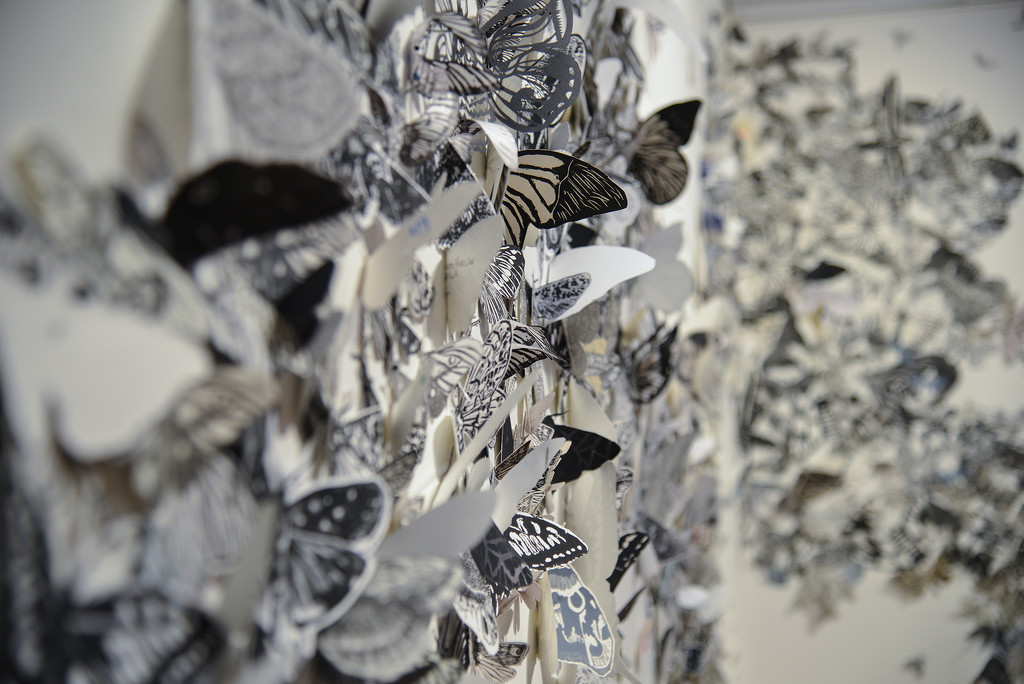 Paper moths by jeneurell