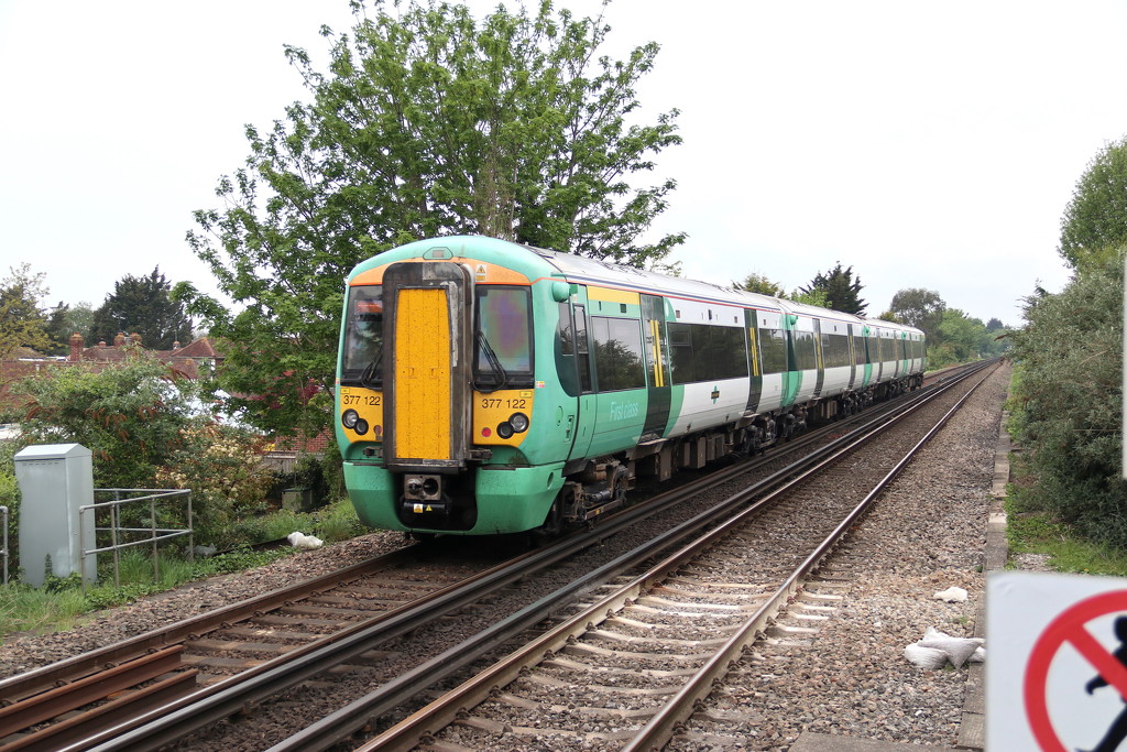 Speeding Train by davemockford