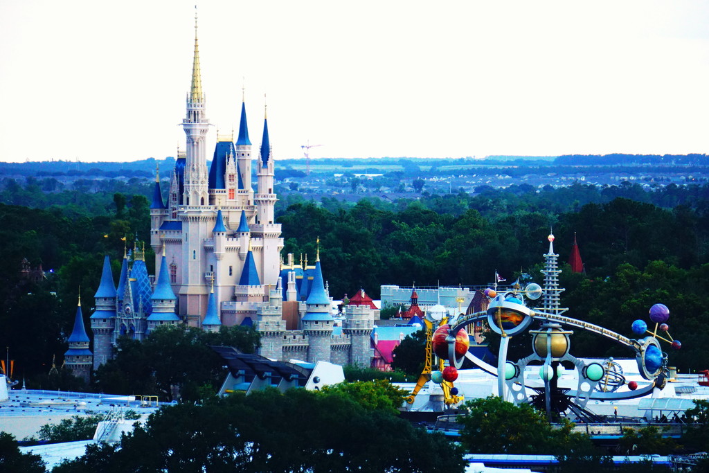 Magic Kingdom by sunnygirl