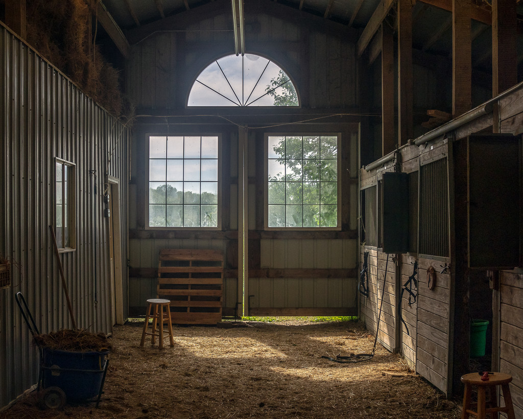 Horse Barn by rosiekerr