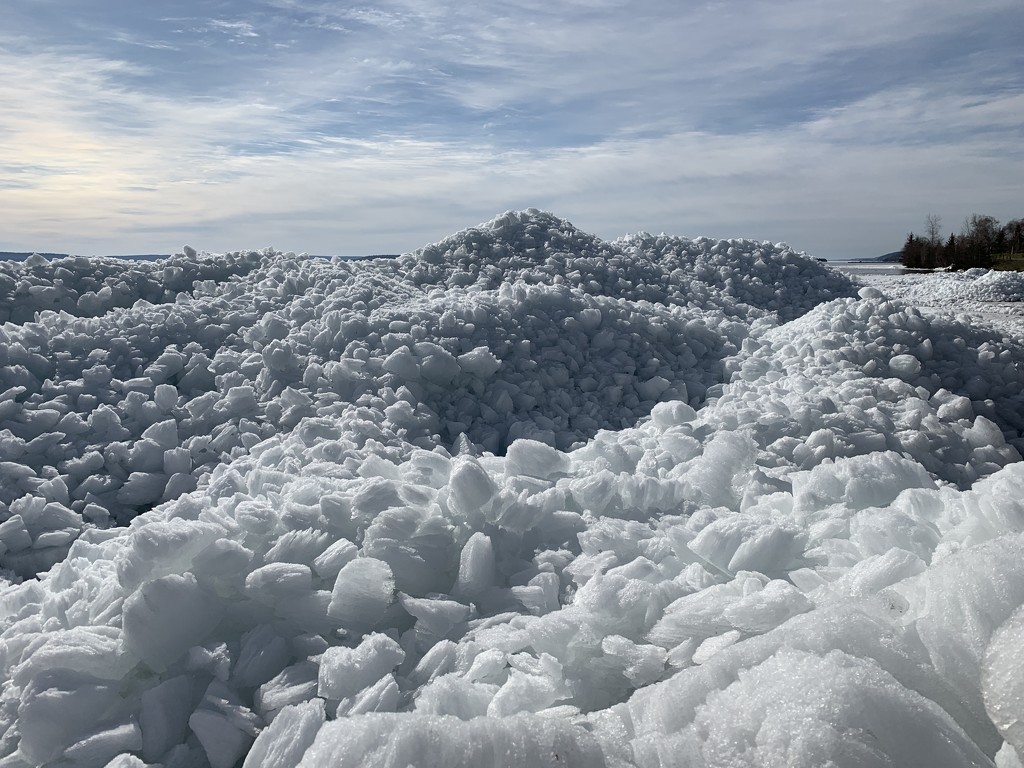Ice Pile Up by radiogirl