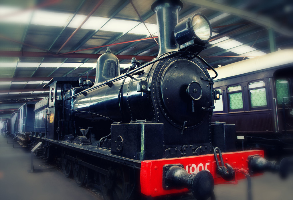 Locomotive, Steam 1905 by annied