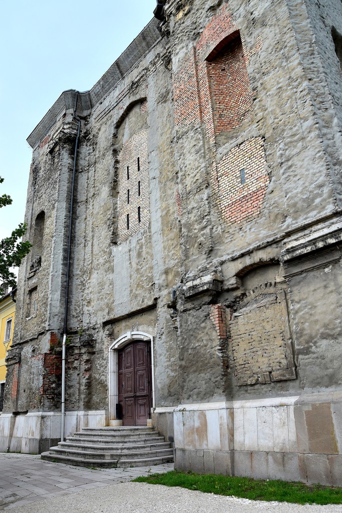 Kiscelli ruined church by kork