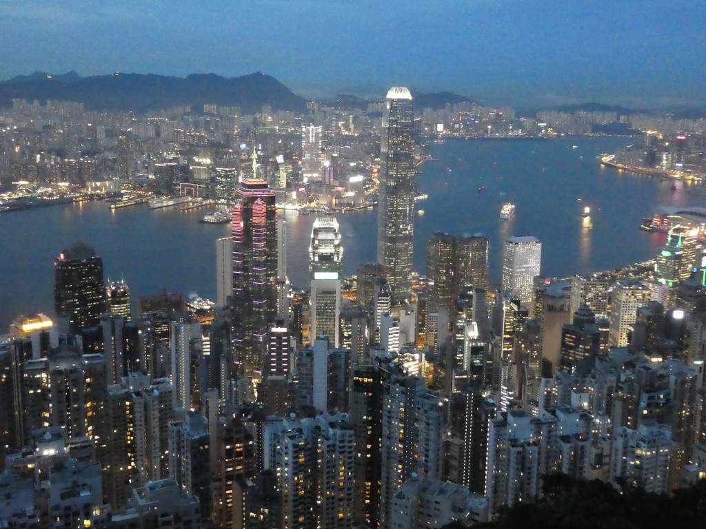 Hong Kong Skyline by cmp