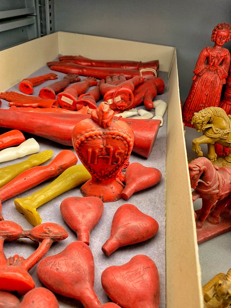 Red wax hearts.  by cocobella