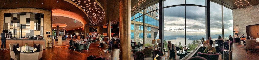 Panorama lobby by cocobella