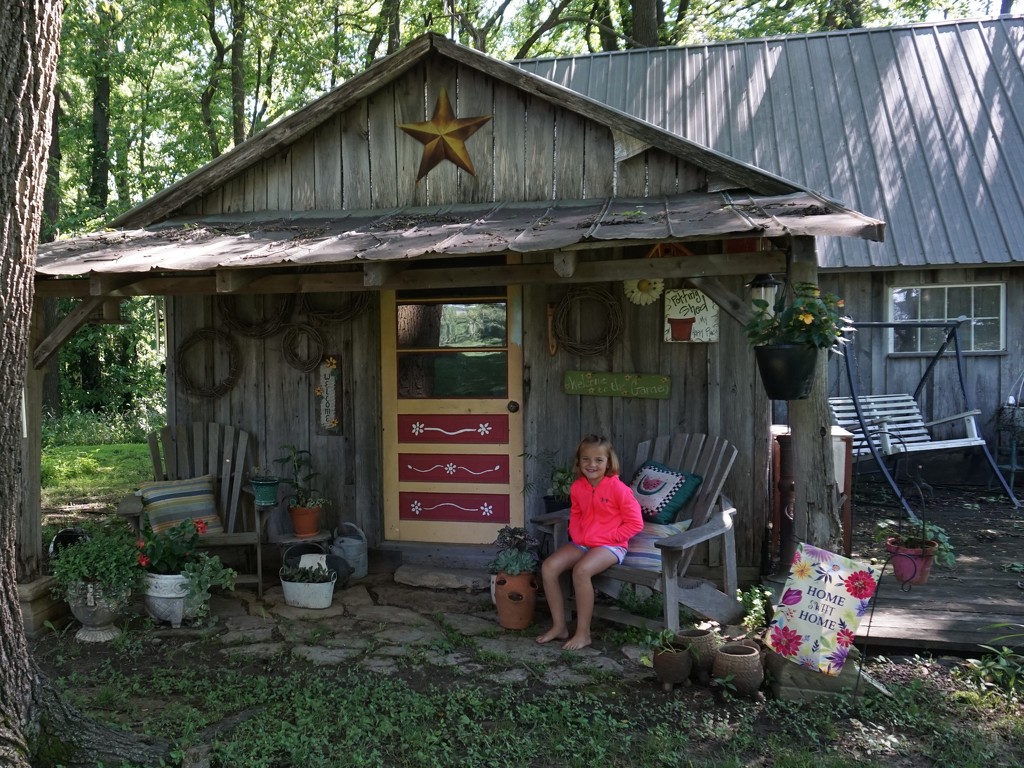 Anna's potting shed and her granddaughter by tunia
