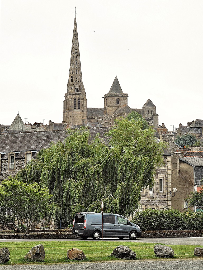 Treguier : the Cathedral, shot from the harbour road by etienne