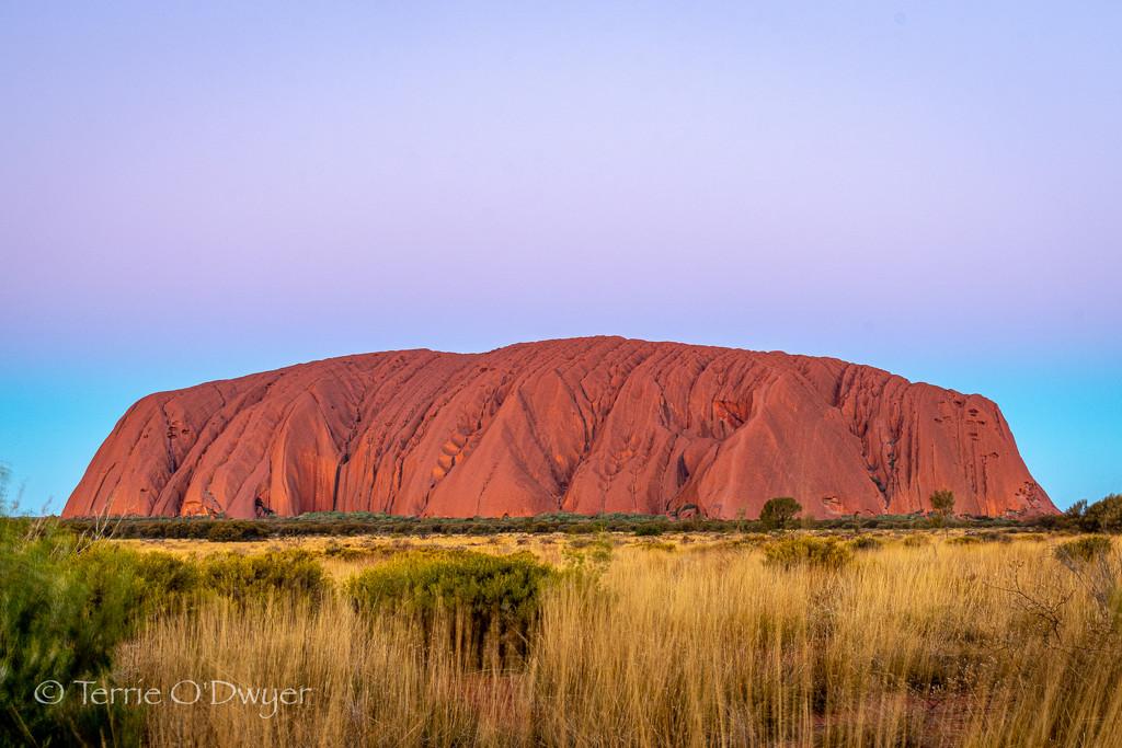 Uluru sunset by teodw