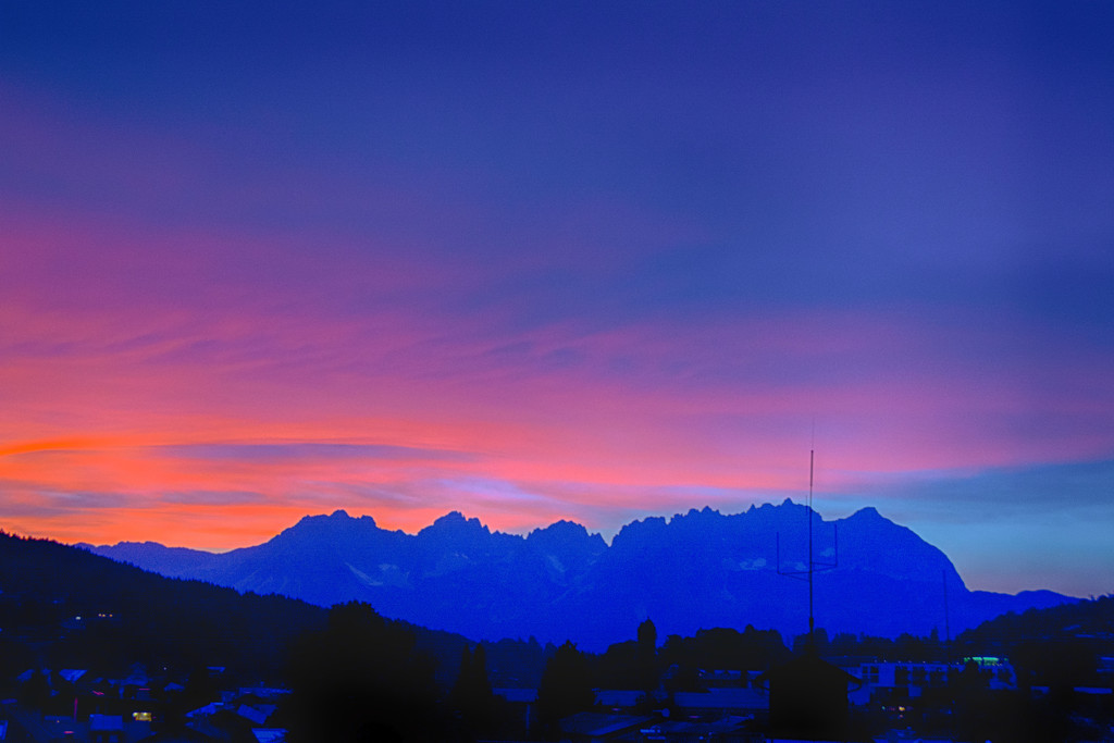 Sunset over Kitzbühel by rumpelstiltskin