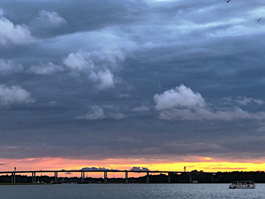 Complex sky over the Ashley River by congaree