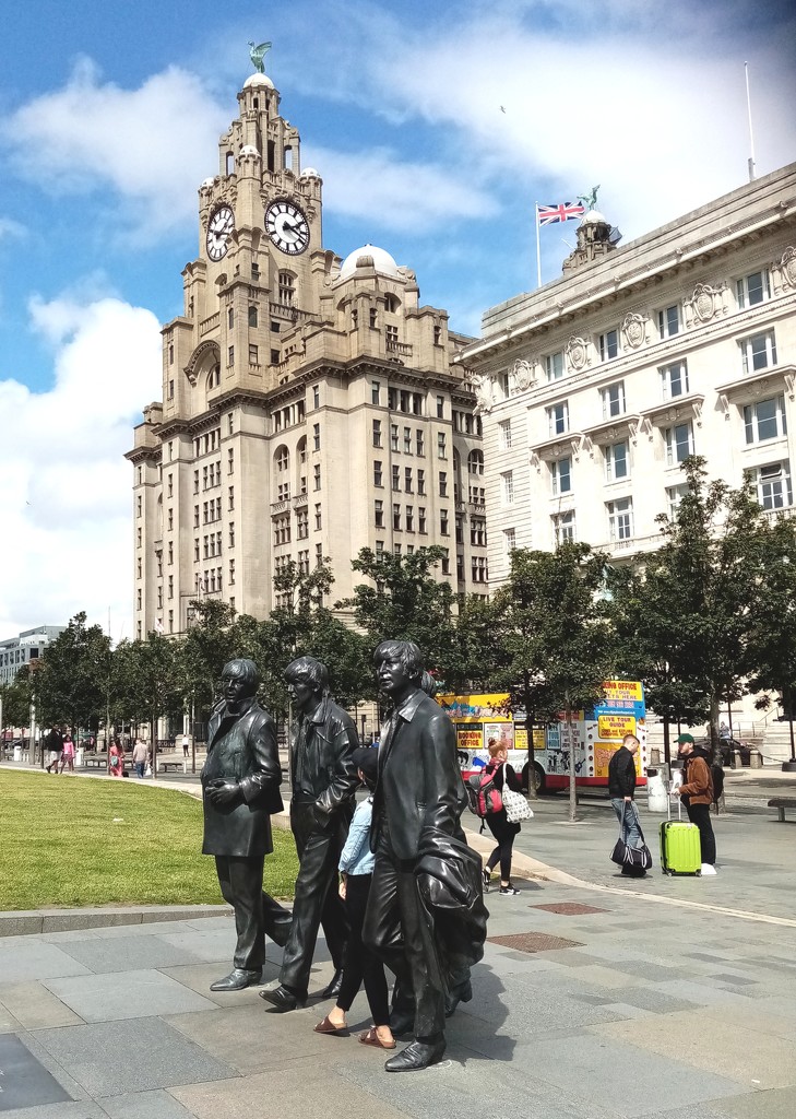 Liver Building, Liverpool  by g3xbm