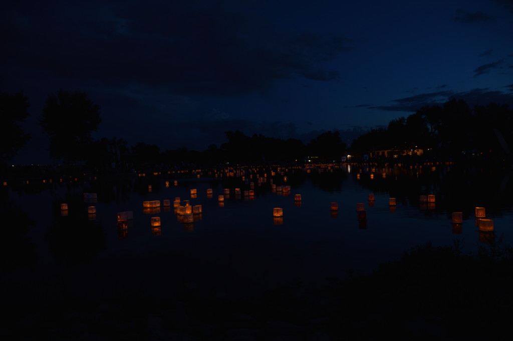 Lantern Fest @ Sandia Lake by bigdad