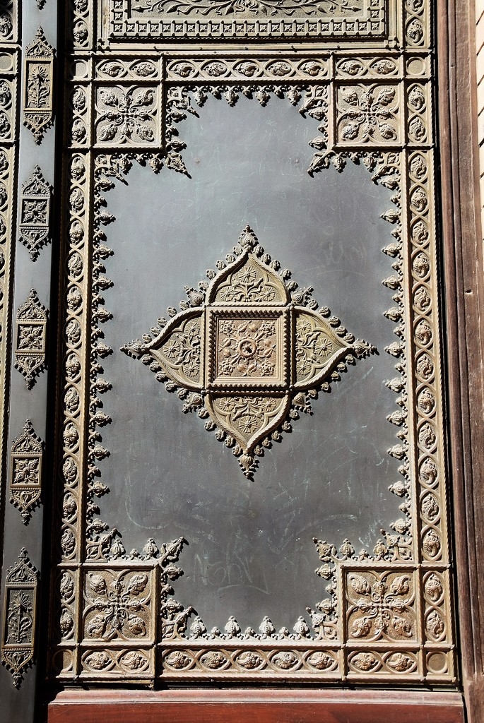 Gate ornament by kork