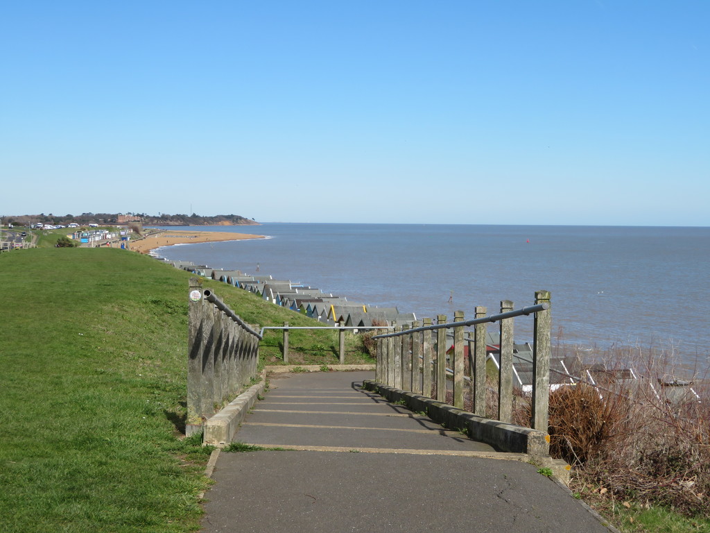 Steps to the sea by lellie