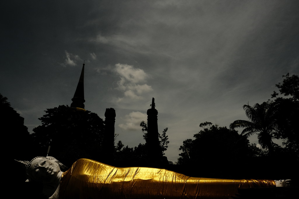 Sleeping Buddha  by stefanotrezzi