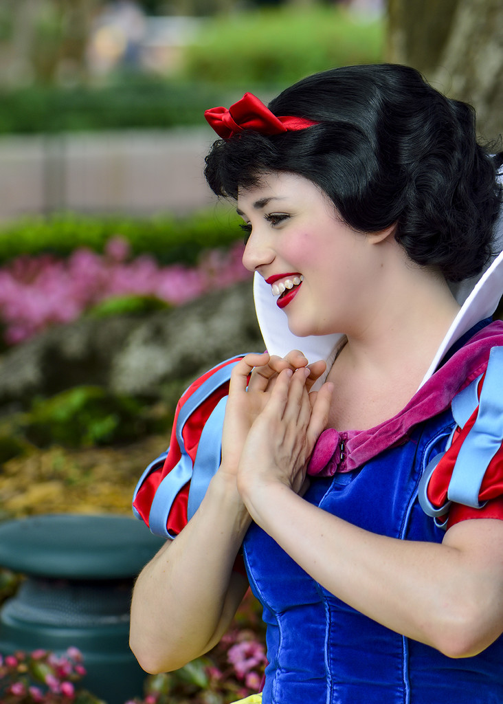 Snow White, Disney World EPCOT by photographycrazy