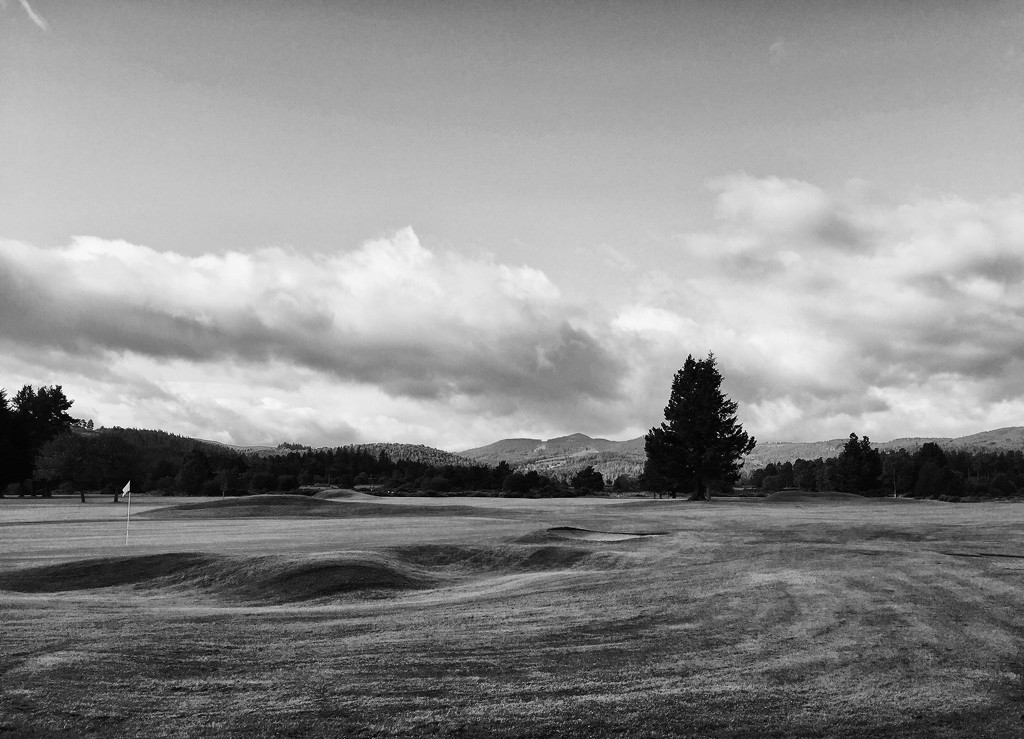 The 18th Fairway and Green by jamibann