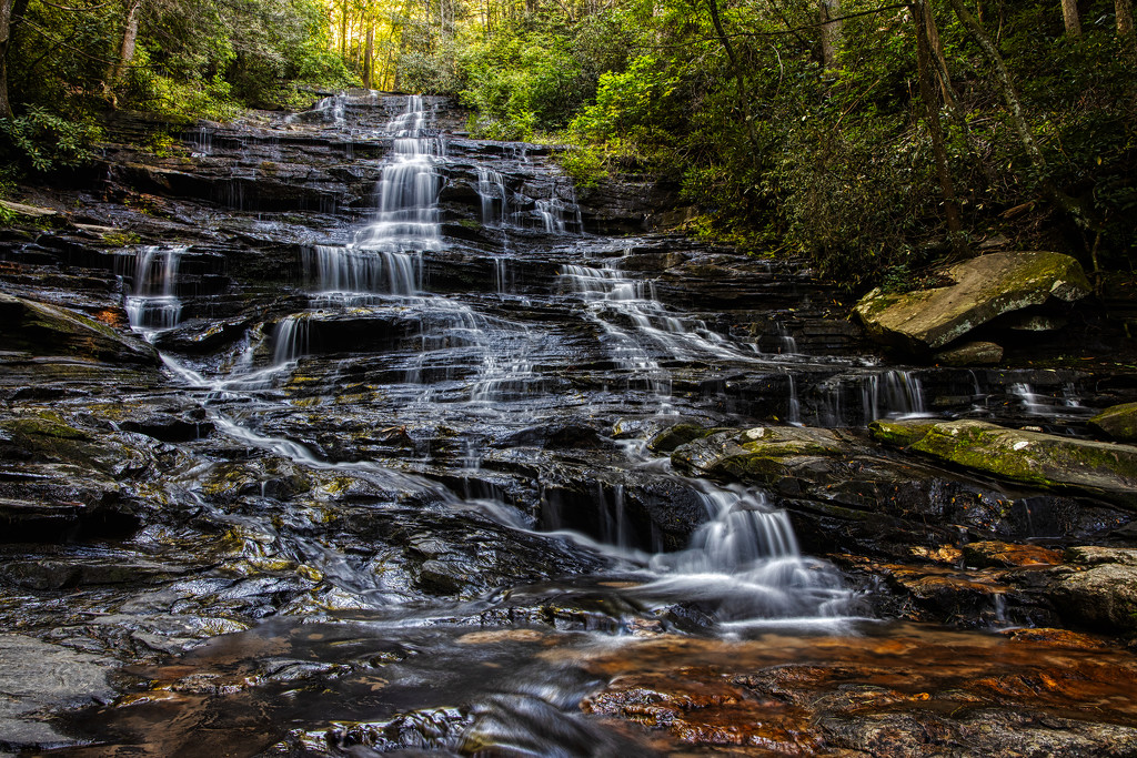Minnehaha Falls by kvphoto