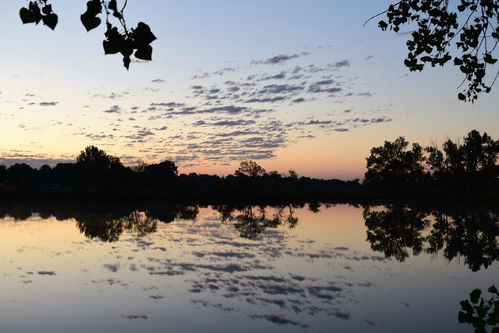 Dawn at Riverbend ponds by sandlily