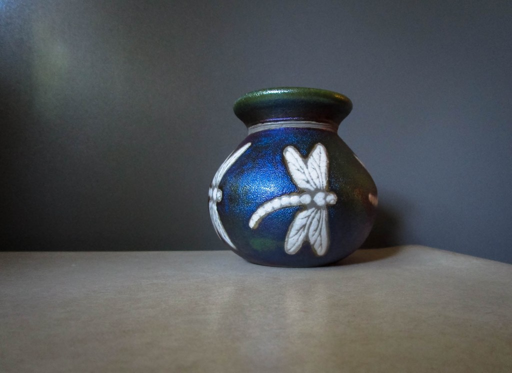 Small vase by mittens