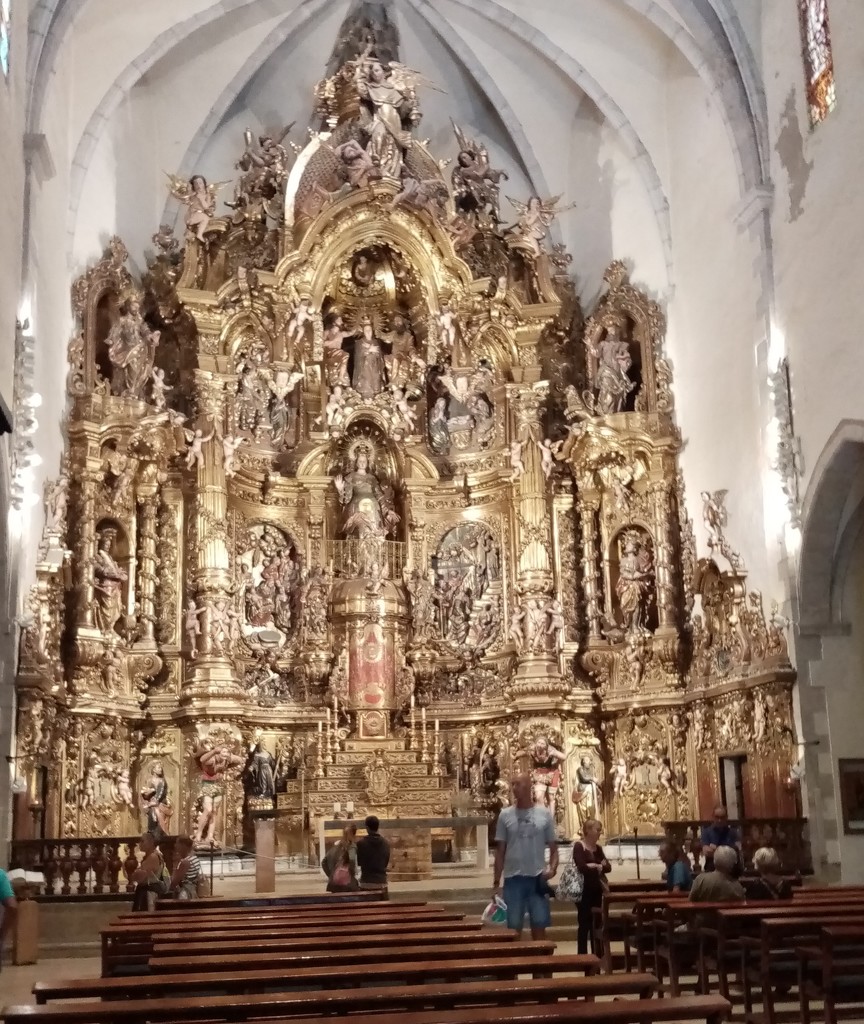 The High Altar at Santa Maria Cadaques  by foxes37