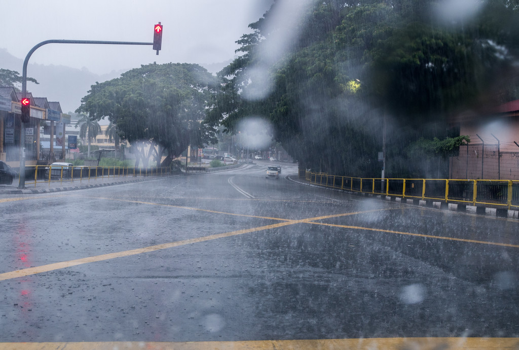 Rainy Day & Monday by ianjb21