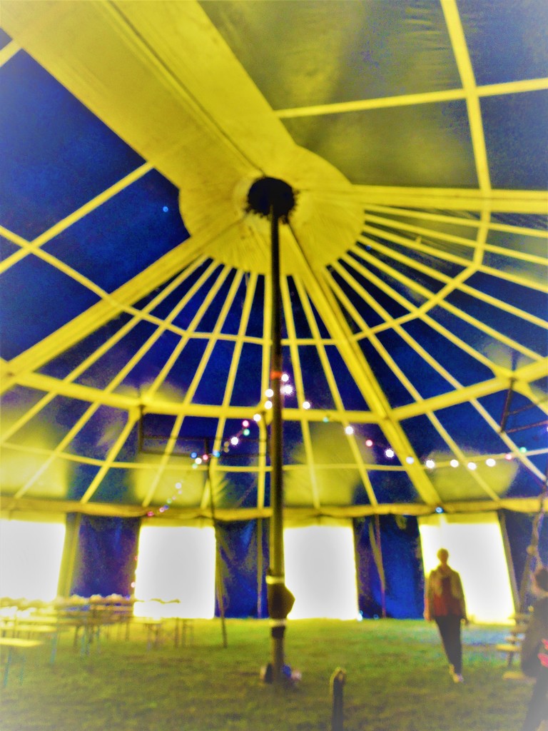 Inside the circus tent by etienne