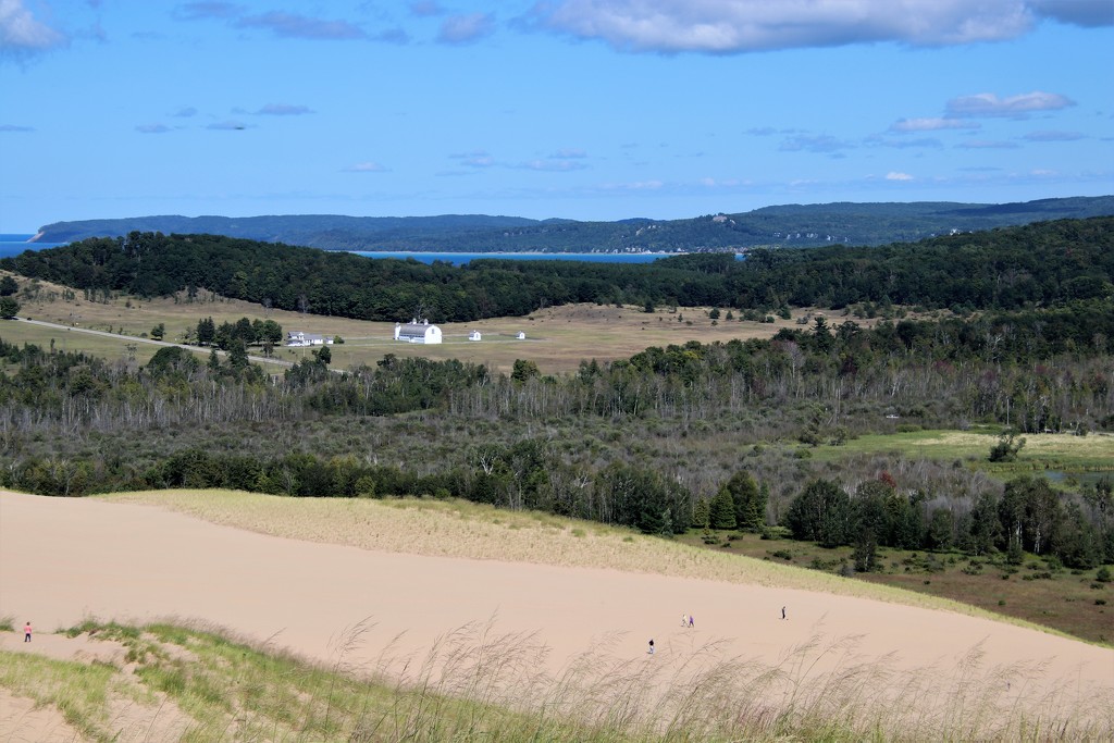 faraway farm by edorreandresen