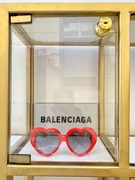 14th Sep 2019 - Balenciaga hearts glasses. 