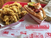 19th Sep 2019 - Lobster Roll with Full Belly Clams