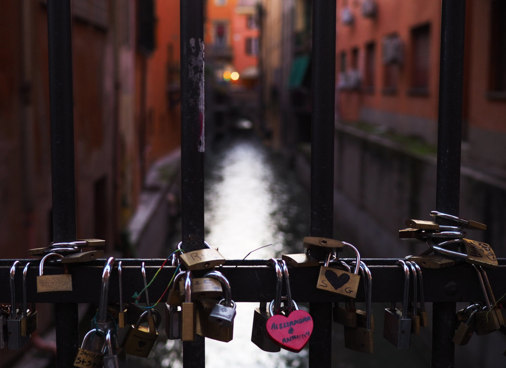 Bologna has Canals by fotoblah