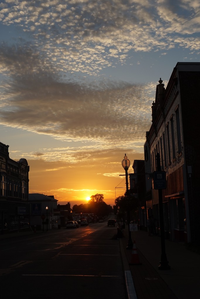 Sunset on Main St. by tunia