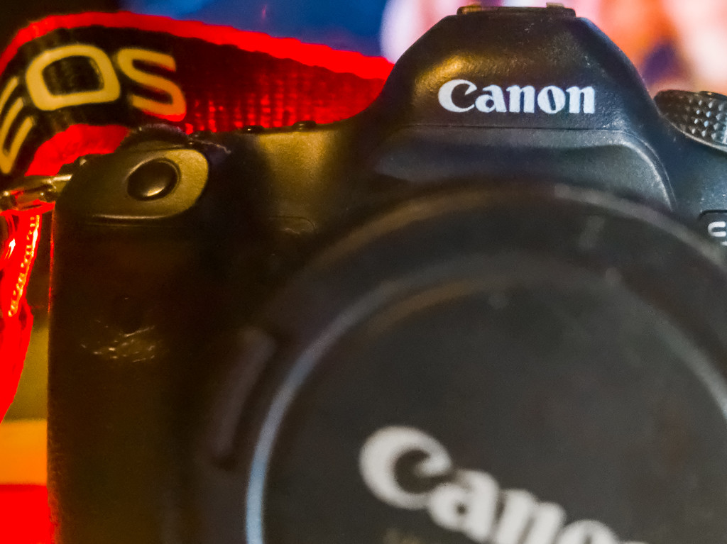 Canon mini EOS 6D by petaqui