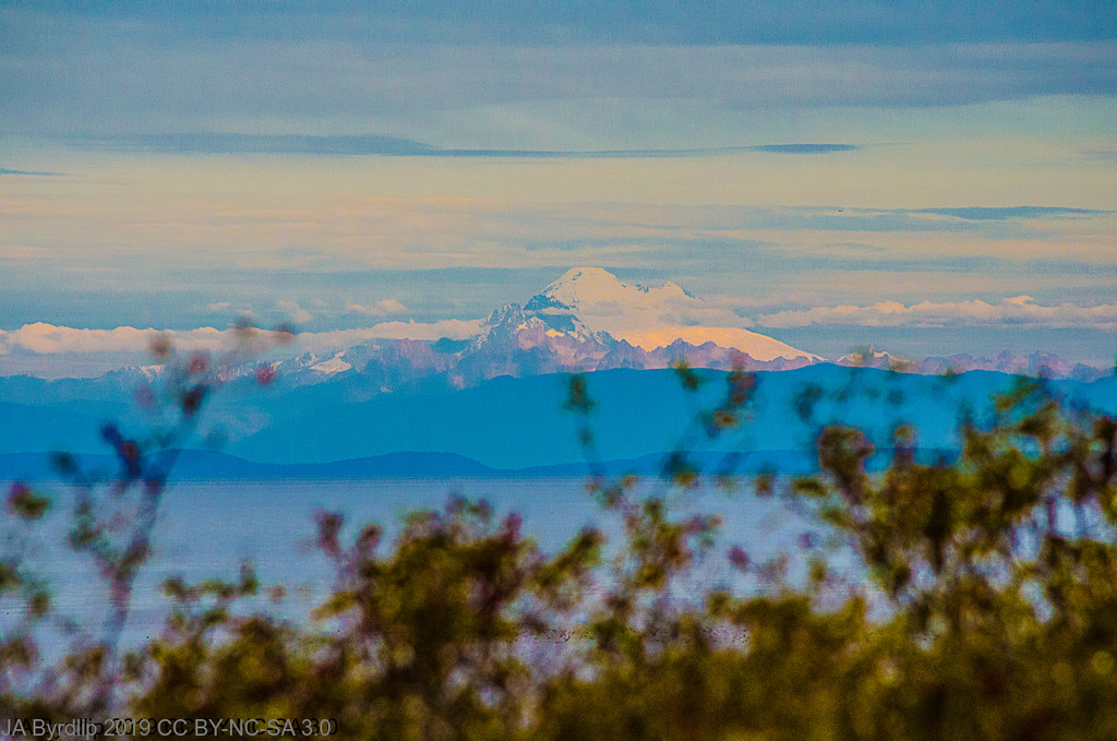 Mt Baker by byrdlip