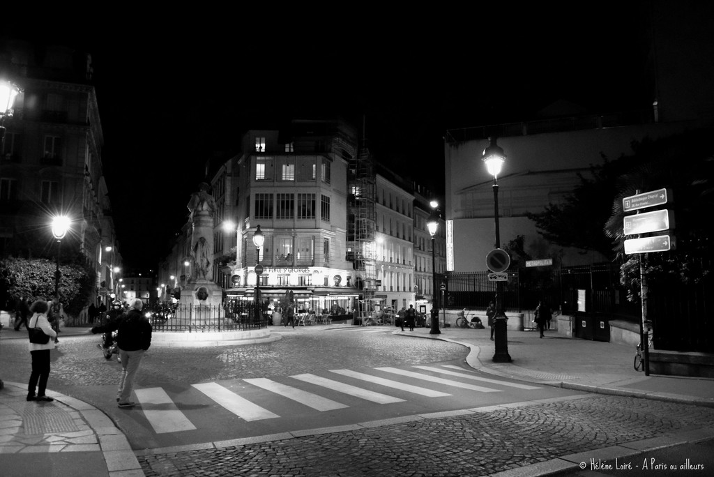 Night in Paris by parisouailleurs
