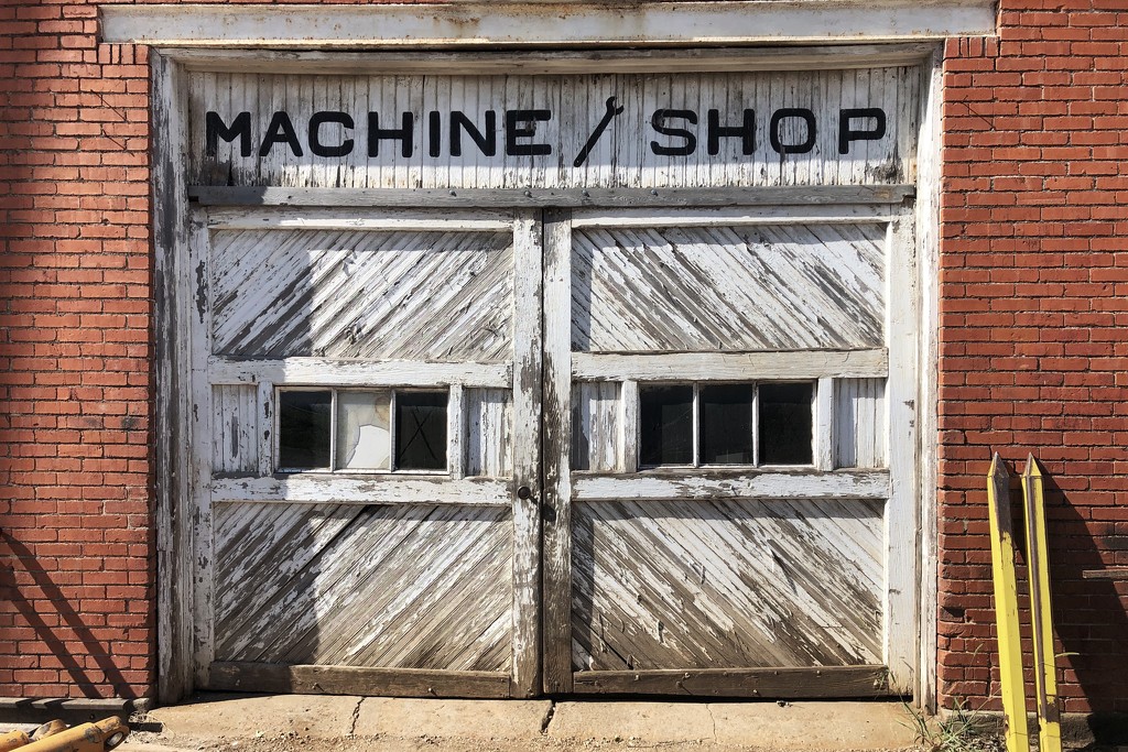 Machine Shop by lsquared