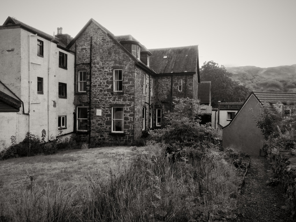Behind The Cuilfail Hotel by jamesleonard