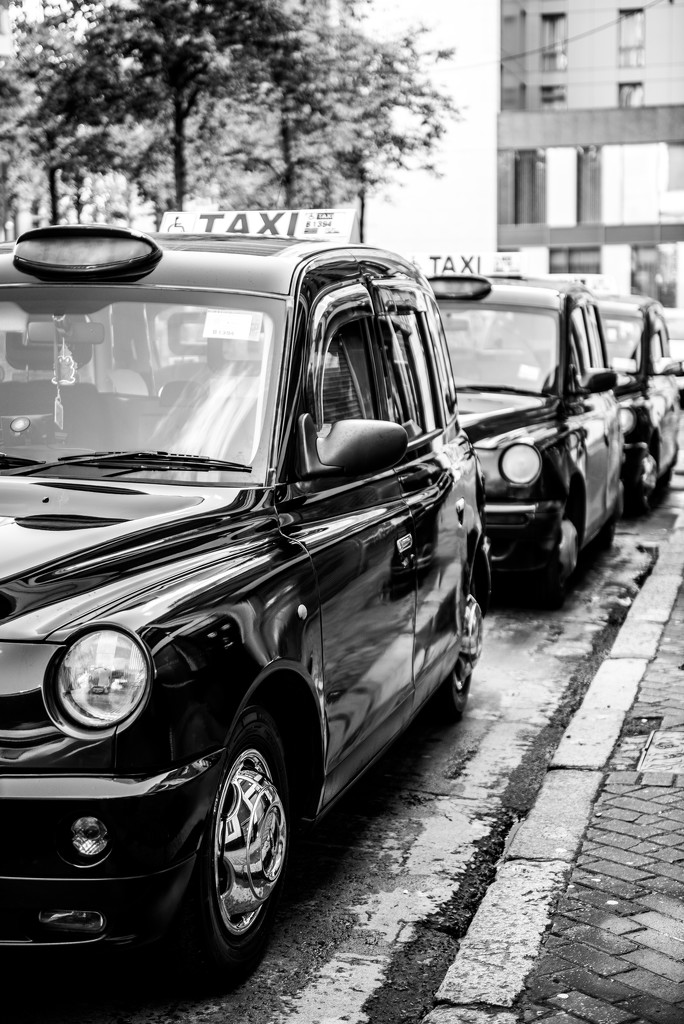 Belfast Cabs by kwind