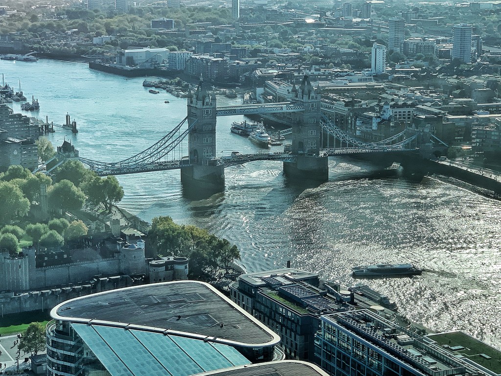 London bridge.  by cocobella