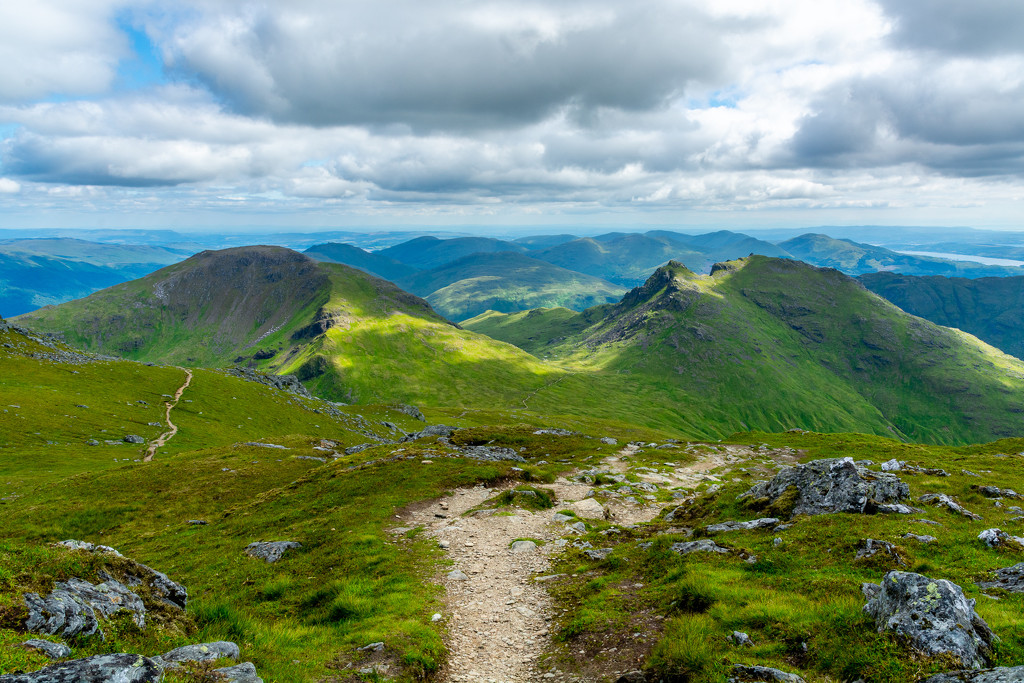 Beinn Narnain and The Cobbler from Beinn Ime by iqscotland