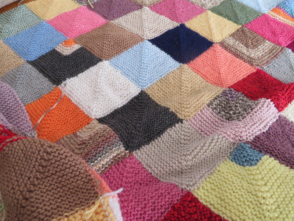 Knitted patchwork  by lellie