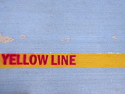 4th Nov 2019 - Yellow line